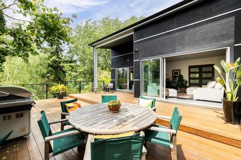 Photo of property in 27a Hikanui Drive, Havelock North, 4130