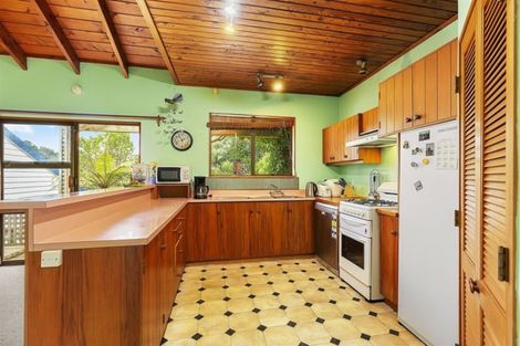 Photo of property in 17 Postgate Drive, Whitby, Porirua, 5024
