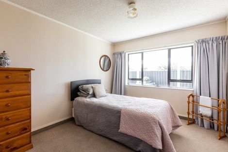 Photo of property in 2/64 Guppy Road, Greenmeadows, Napier, 4112