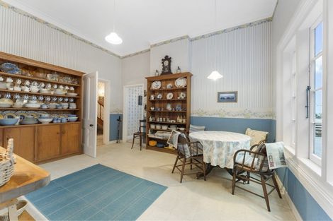 Photo of property in 149 Vivian Street, New Plymouth, 4310