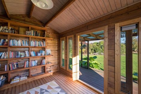 Photo of property in 134 Aranui Road, Mapua, 7005