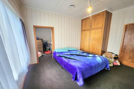 Photo of property in 19 Avon Street, South Hill, Oamaru, 9400