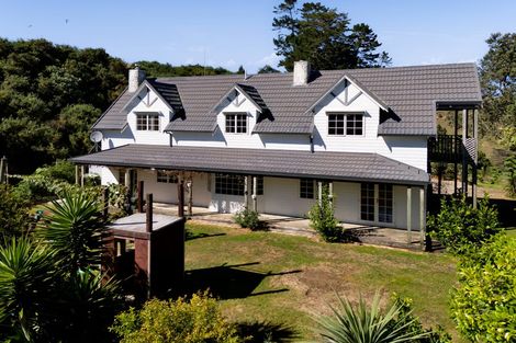 Photo of property in 427 Mataro Road, Onaero, Urenui, 4375