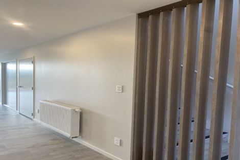 Photo of property in 6u5 Bushland Grove, Paparangi, Wellington, 6037