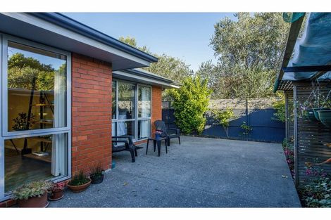Photo of property in 63a Halswell Junction Road, Halswell, Christchurch, 8025