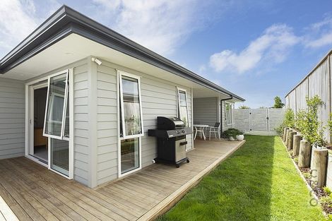 Photo of property in 31 Pitoitoi Drive, Riverhead, 0820