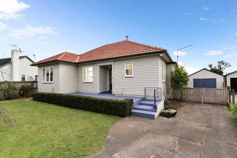 Photo of property in 11 Bledisloe Terrace, Hamilton East, Hamilton, 3216