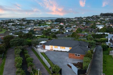 Photo of property in 70 Bay Vista Drive, Red Beach, 0932