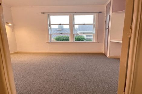 Photo of property in 86 Matipo Road, Mairangi Bay, Auckland, 0630