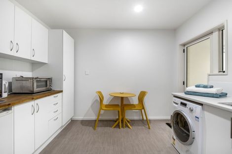Photo of property in 126 Cannon Hill Crescent, Mount Pleasant, Christchurch, 8081