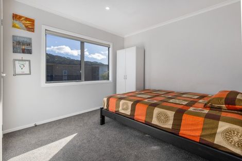 Photo of property in 34 Bluff Road, Kenepuru, Porirua, 5022