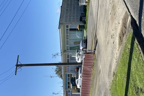 Photo of property in 72 Queen Street West, Levin, 5510