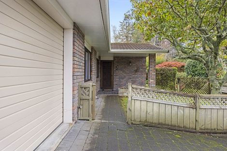 Photo of property in 13 Pentland Place, Highlands Park, New Plymouth, 4312