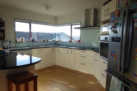 Photo of property in 22 Pelorous Street, Paparangi, Wellington, 6037