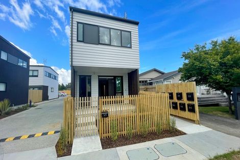 Photo of property in 3/5 Brandon Road, Glen Eden, Auckland, 0602