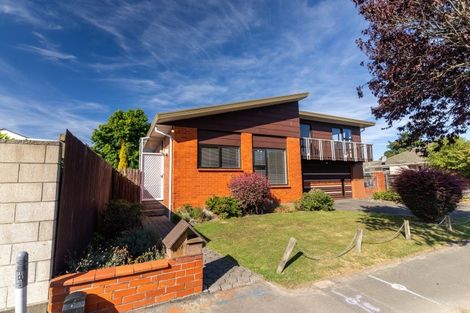 Photo of property in 147 Warren Crescent, Hillmorton, Christchurch, 8025
