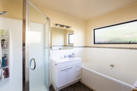 Photo of property in 6 Silby Street, Waitara, 4320