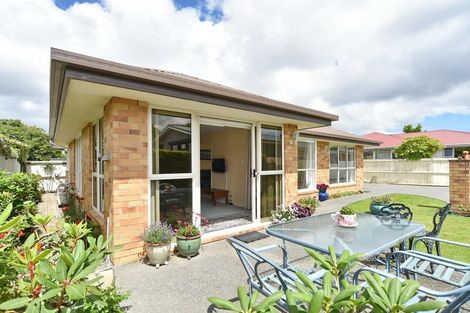 Photo of property in 74 Merrin Street, Avonhead, Christchurch, 8042
