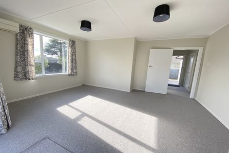Photo of property in 3 Gregory Avenue, Islington, Christchurch, 8042