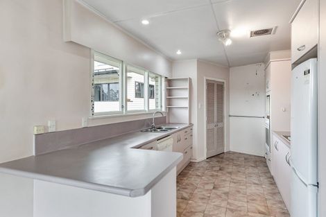 Photo of property in 5 Pelorus Street, Glenview, Hamilton, 3206