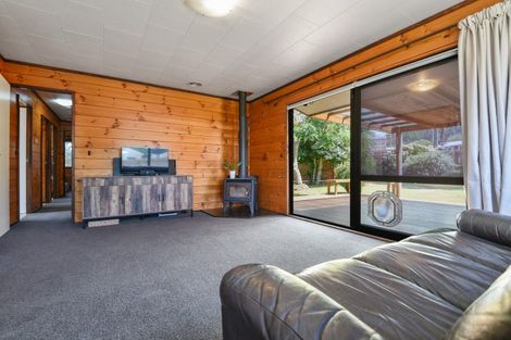 Photo of property in 2 Bay Grove, Pukehangi, Rotorua, 3015