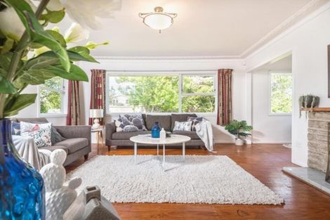 Photo of property in 6 Gill Avenue, Te Atatu Peninsula, Auckland, 0610