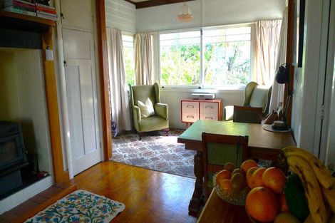 Photo of property in 19 Wellington Street, Nelson South, Nelson, 7010