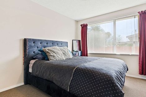 Photo of property in 1/3 Binstead Place, Avondale, Christchurch, 8061