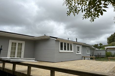 Photo of property in 39 Kawiu Road, Levin, 5510