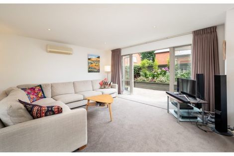 Photo of property in 109 Innes Road, St Albans, Christchurch, 8052