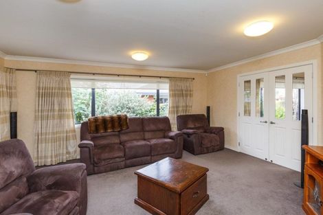 Photo of property in 63 Peter Hall Drive, Kelvin Grove, Palmerston North, 4414