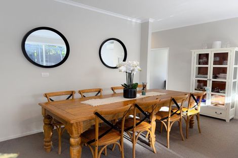 Photo of property in 15 Boardwalk Rise, Long Bay, Auckland, 0630