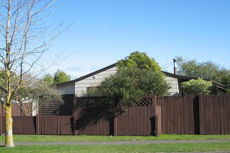 Photo of property in 2 Fergusson Avenue, Waipukurau, 4200