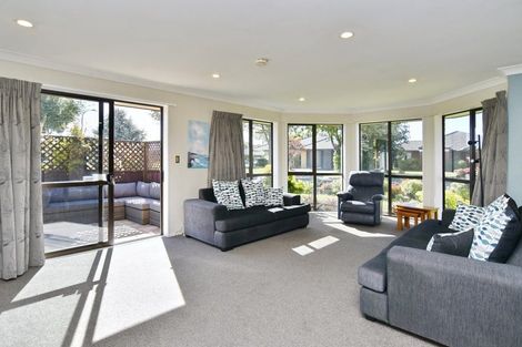 Photo of property in 17 Mounter Avenue, Northwood, Christchurch, 8051