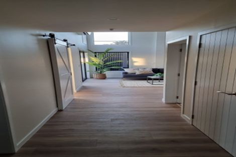Photo of property in 145b Cook Street, West End, Palmerston North, 4410