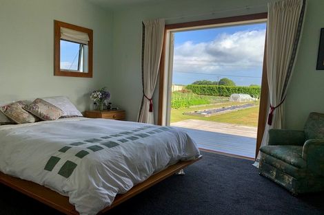 Photo of property in 636 Inland Road North, Onaero, Waitara, 4383