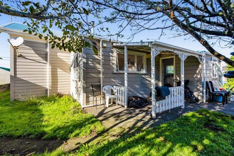 Photo of property in 64 Puriri Street, Hawera, 4610