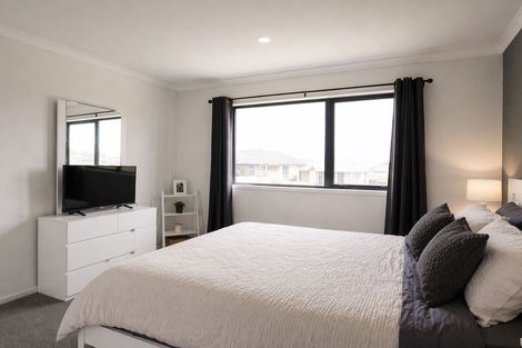 Photo of property in 4 Bragato Way, Te Kauwhata, 3710