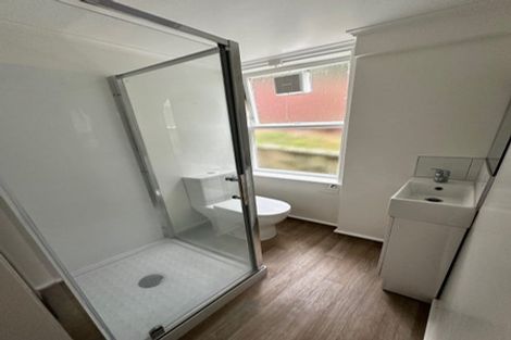 Photo of property in 327 Adelaide Road, Newtown, Wellington, 6021