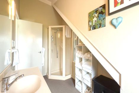 Photo of property in 128 Kiwi Road, Whangamata, 3620