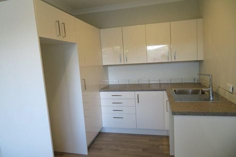 Photo of property in 24 Governor Road, Northland, Wellington, 6012