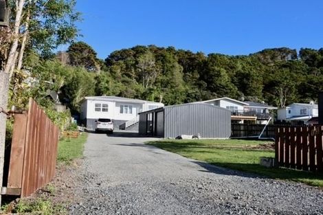 Photo of property in 13 Kopipi Crescent, Ngunguru, Whangarei, 0173