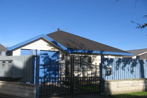 Photo of property in 2/282 Waterloo Road, Waterloo, Lower Hutt, 5011