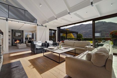 Photo of property in 47 Mooney Road, Speargrass Flat, Queenstown, 9371