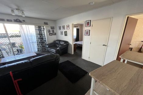 Photo of property in 221c Puriri Street, Castlecliff, Wanganui, 4501