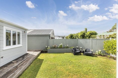 Photo of property in 43 Washington Avenue, Brooklyn, Wellington, 6021