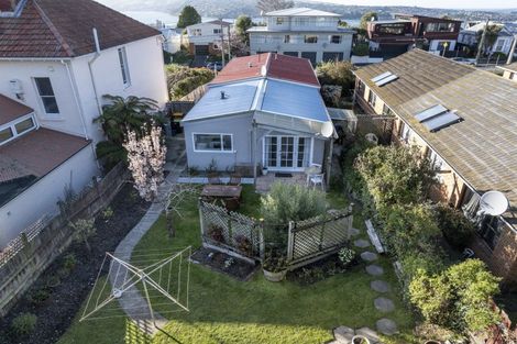 Photo of property in 82a Arthur Street, Dunedin Central, Dunedin, 9016