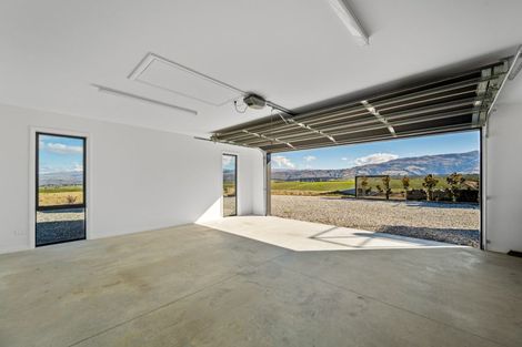 Photo of property in 242 Vercoe Road, Springvale, Alexandra, 9391