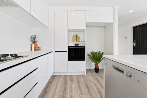 Photo of property in 39u1 Morrinsville Road, Hillcrest, Hamilton, 3216