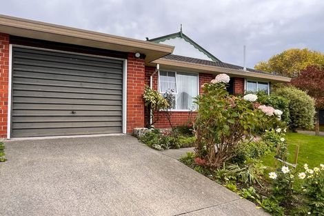 Photo of property in 5a Westgrove Avenue, Avonhead, Christchurch, 8042